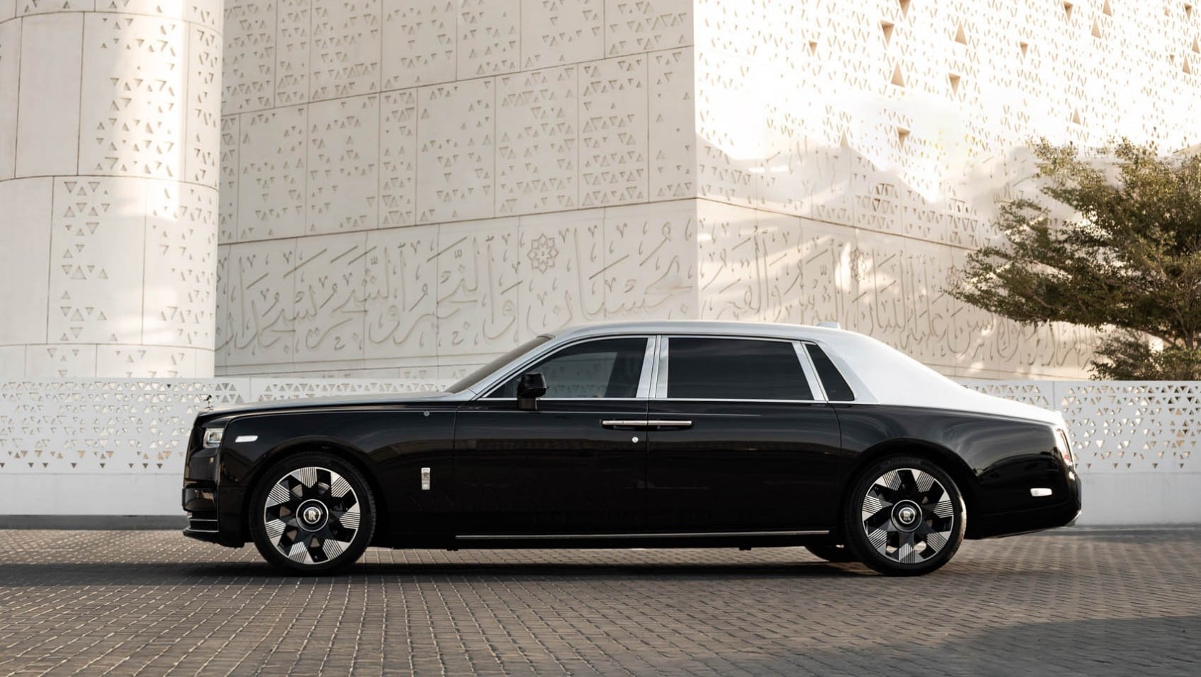 Rolls-Royce Phantom Arabesque sylwetka