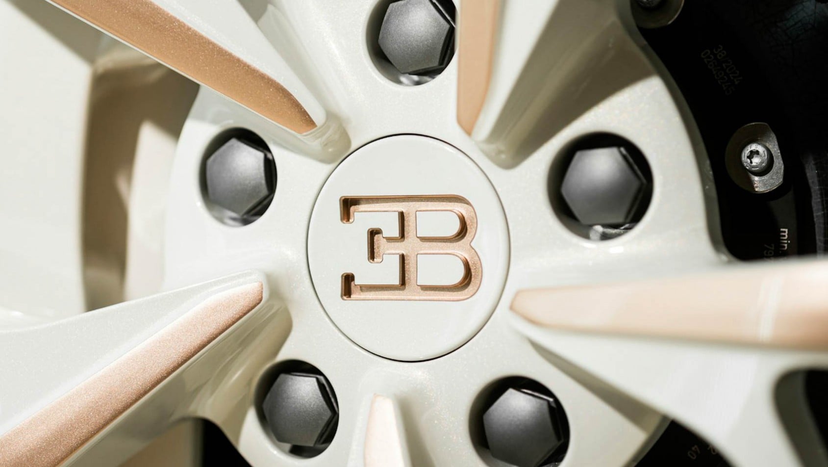 Bugatti W16 Mistral La Perle Rare koła