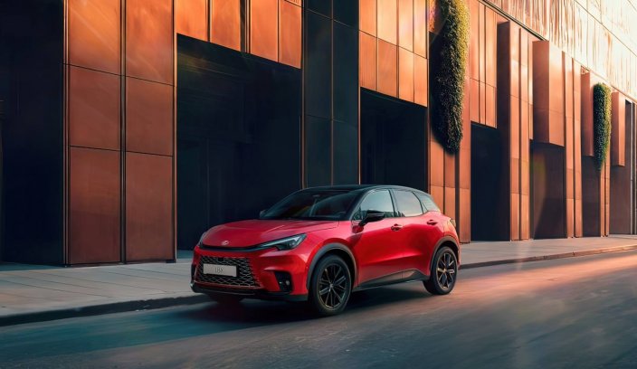 Lexus LBX Vibrant Edition premiera