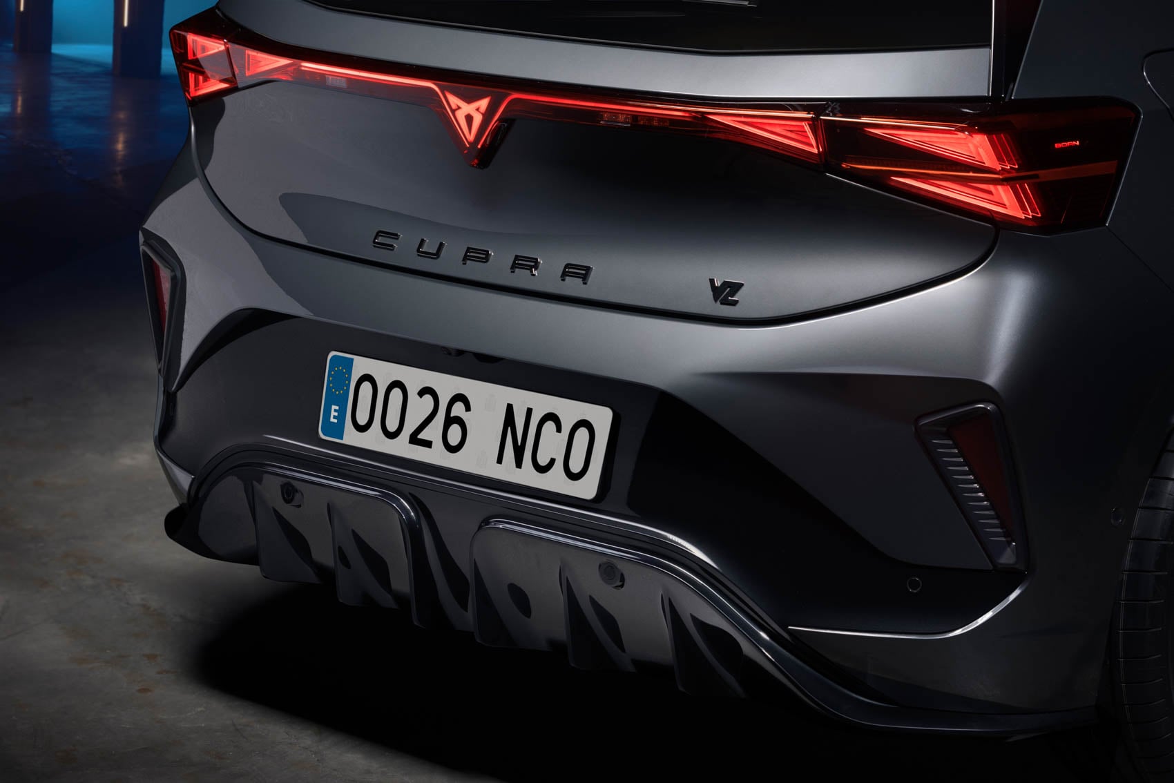 2026 Cupra Born dyfuzor