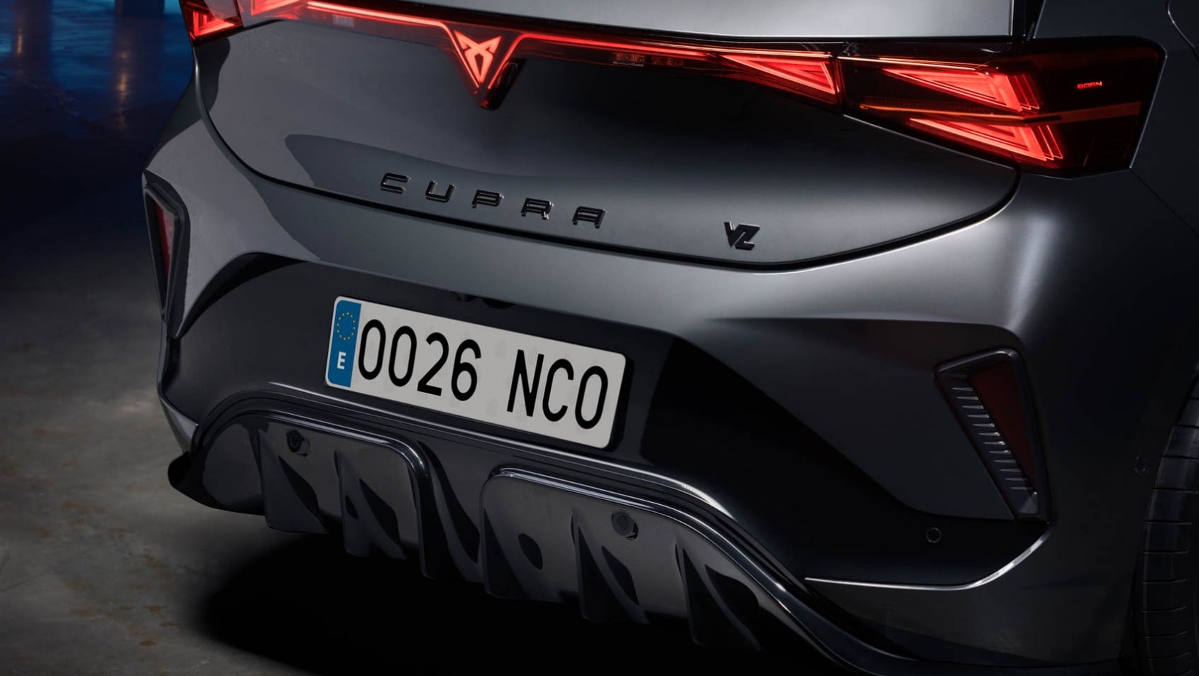 2026 Cupra Born dyfuzor