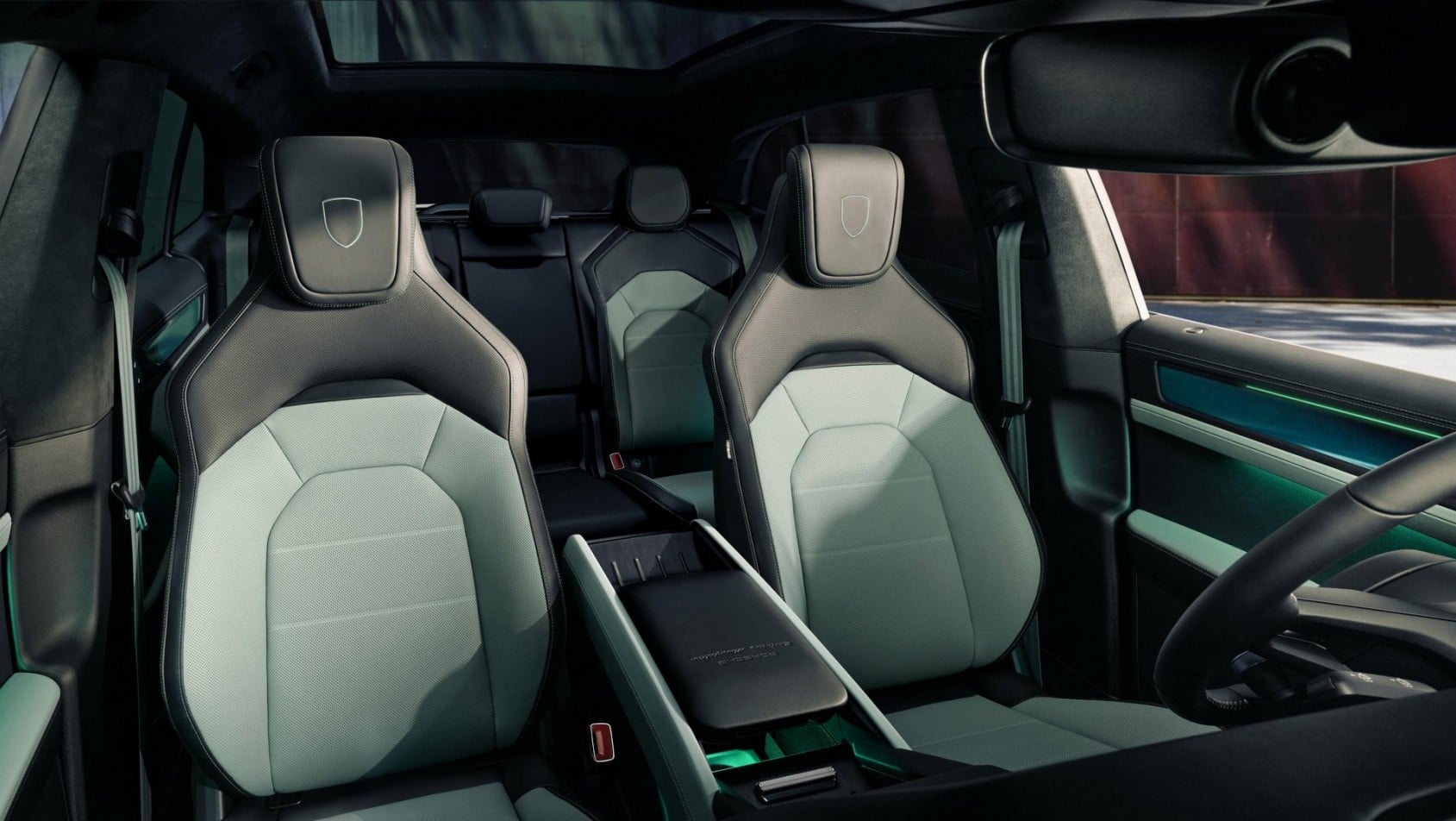 Porsche Cayenne S Electric pakiet interior style