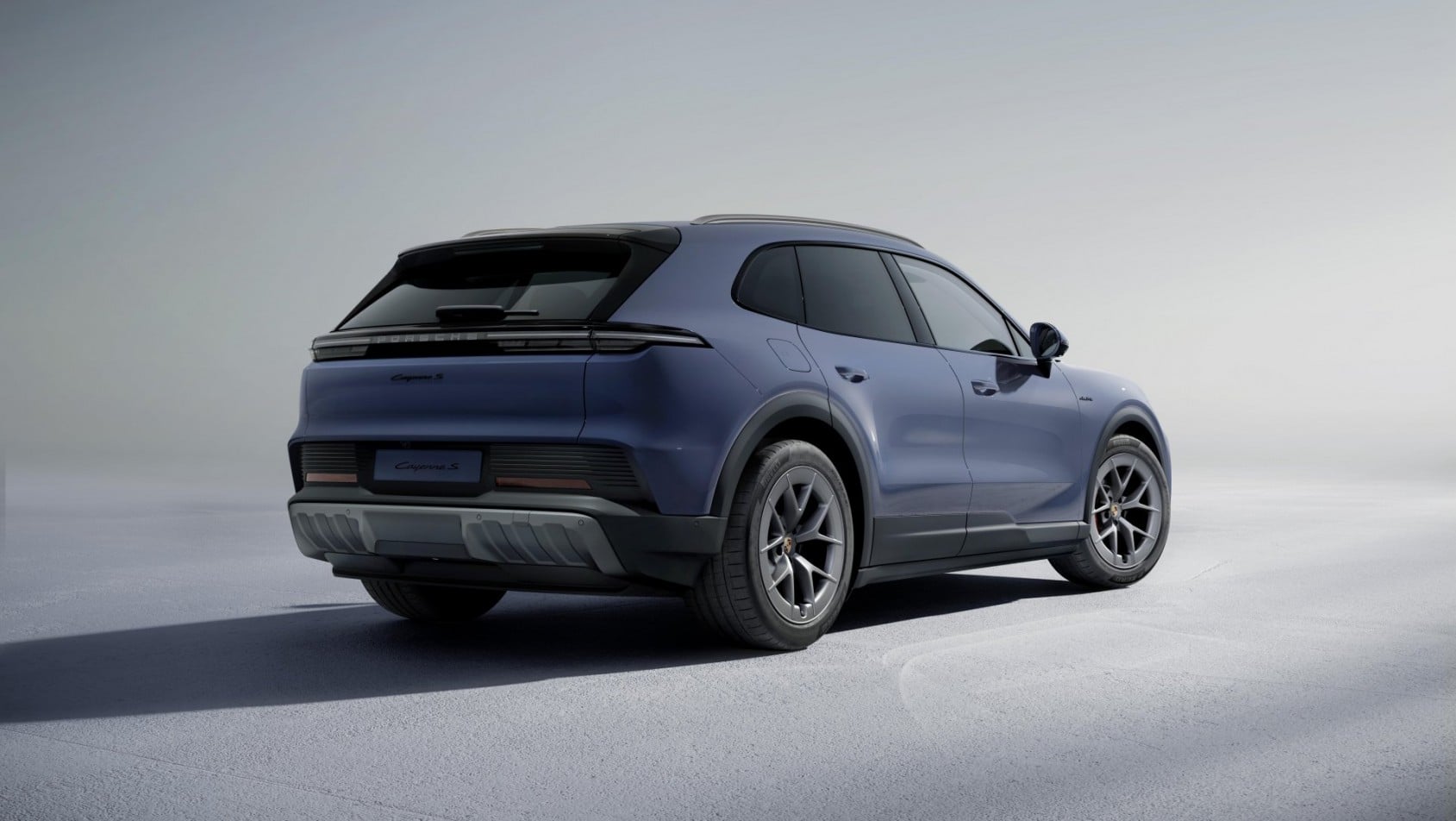 Porsche Cayenne S Electric design