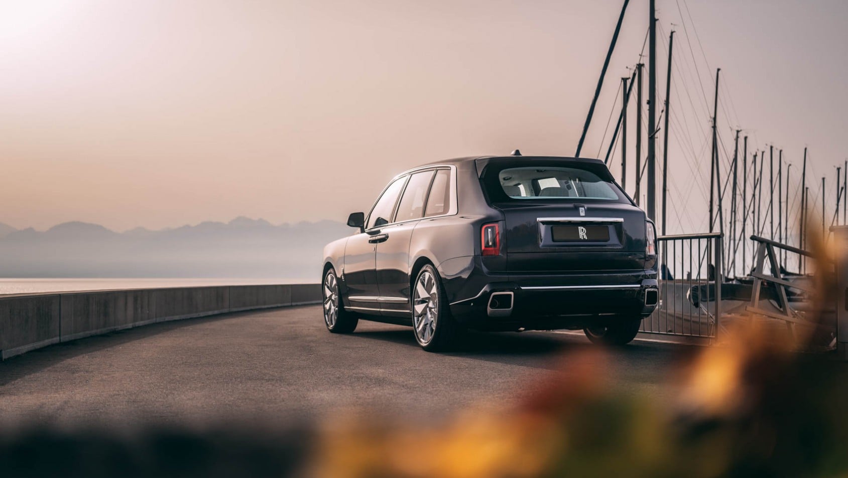 Rolls-Royce Cullinan Yachting tył