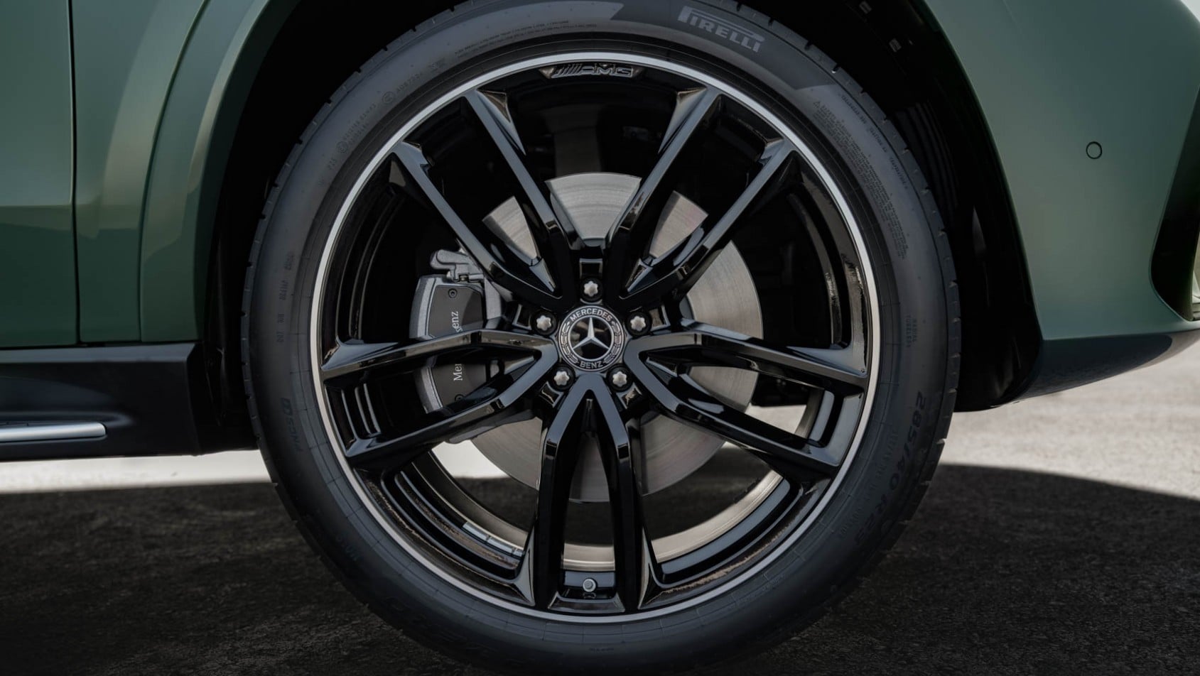 2026 Mercedes-Benz GLS pneumatyka