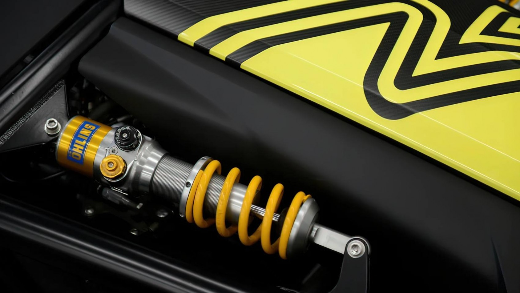 Ariel Atom 4RR zawieszenie