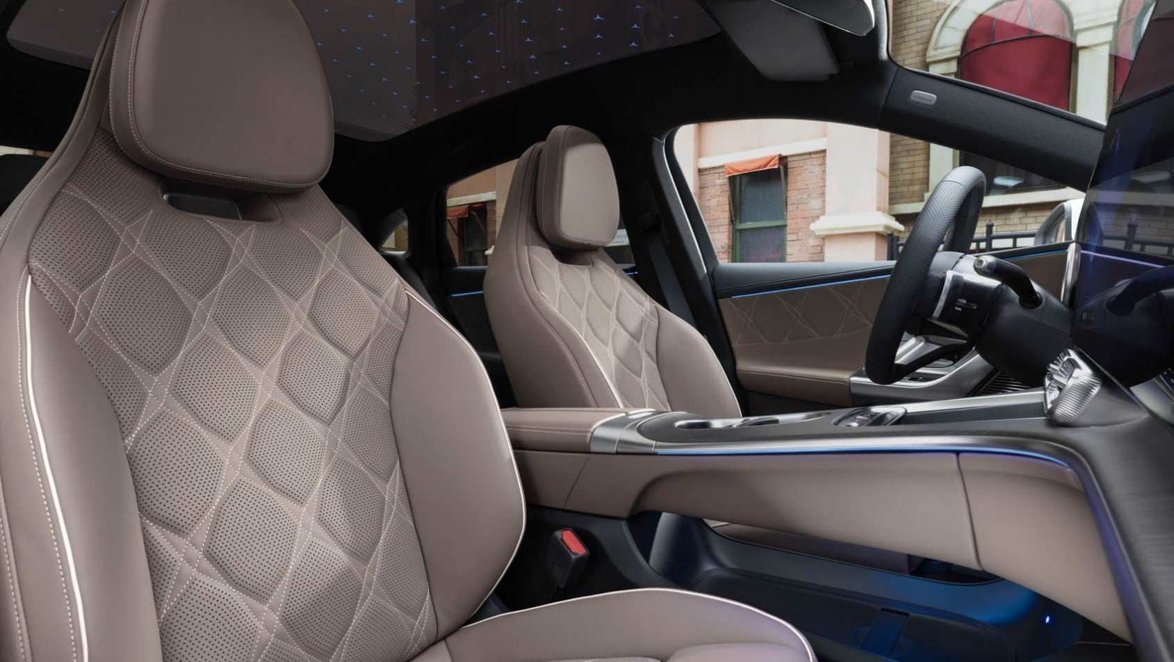 2026 Mercedes-Benz klasa C fotele