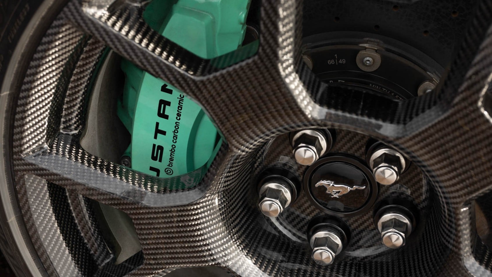 Ford Mustang Dark Horse SC brembo