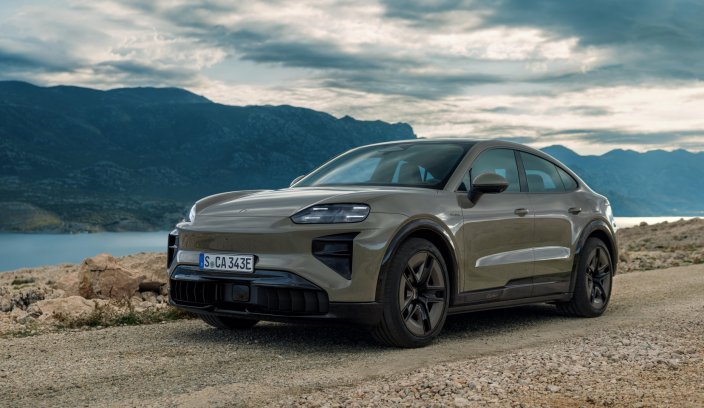 Porsche Cayenne Coupe Electric premiera