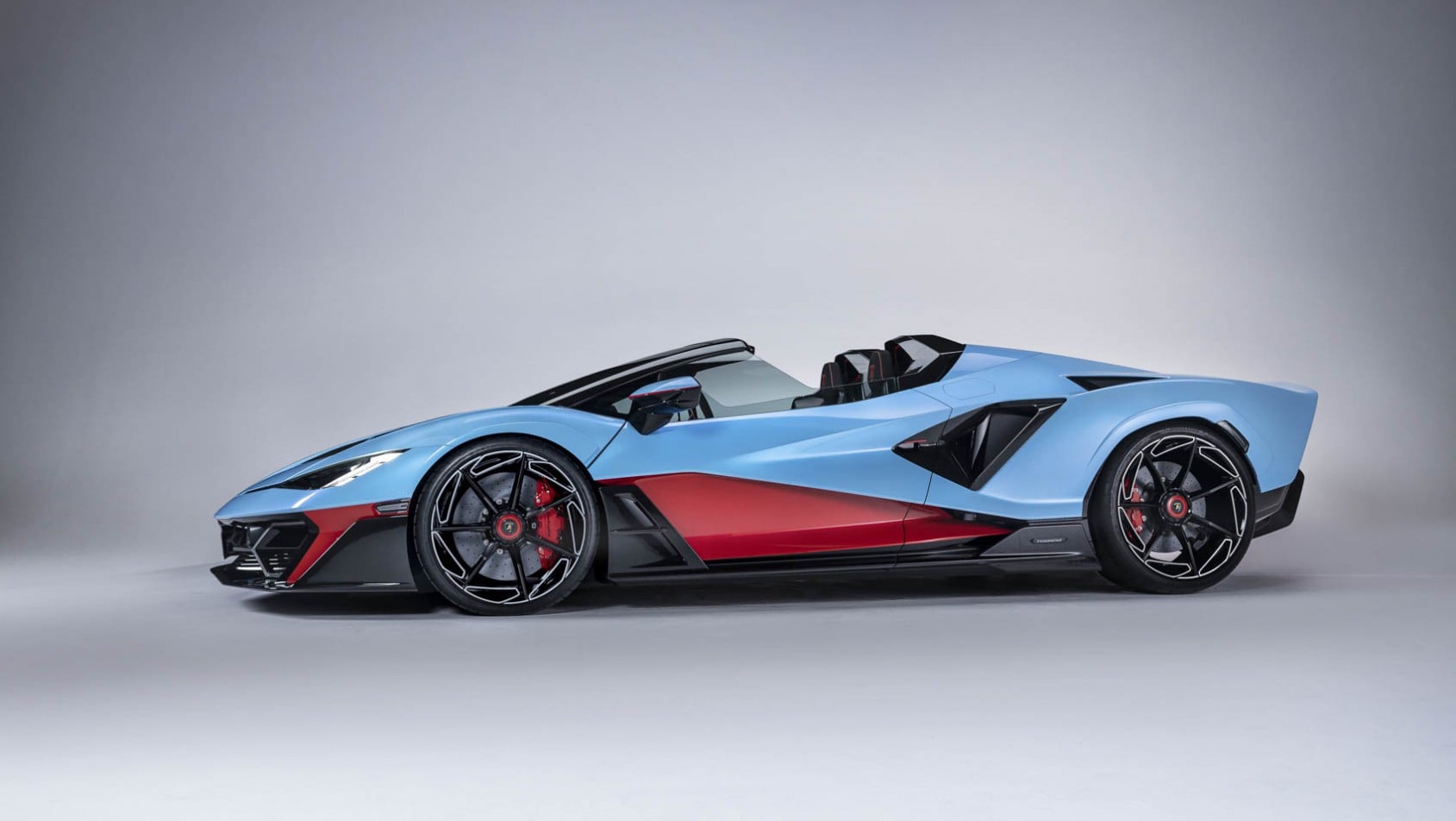 Lamborghini Fenomeno Roadster sylwetka