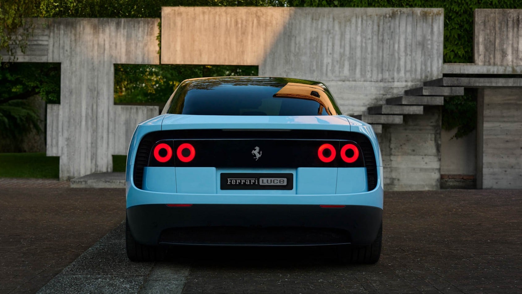 Ferrari Luce design tył