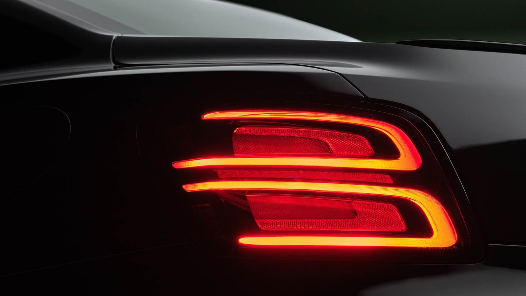 2026 Bentley Flying Spur detal
