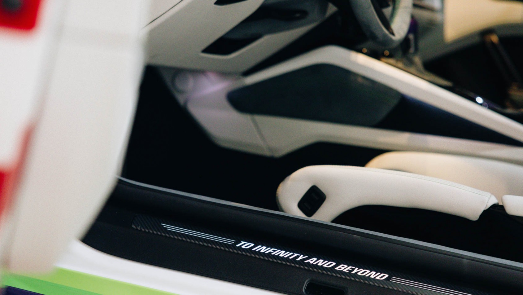 Porsche 911 GT3 RS buzz dodatki