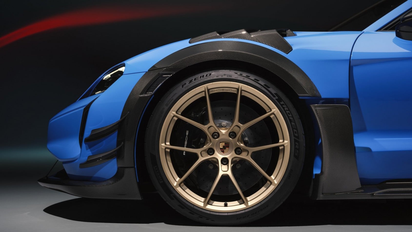 2027 Porsche Taycan manthey kit