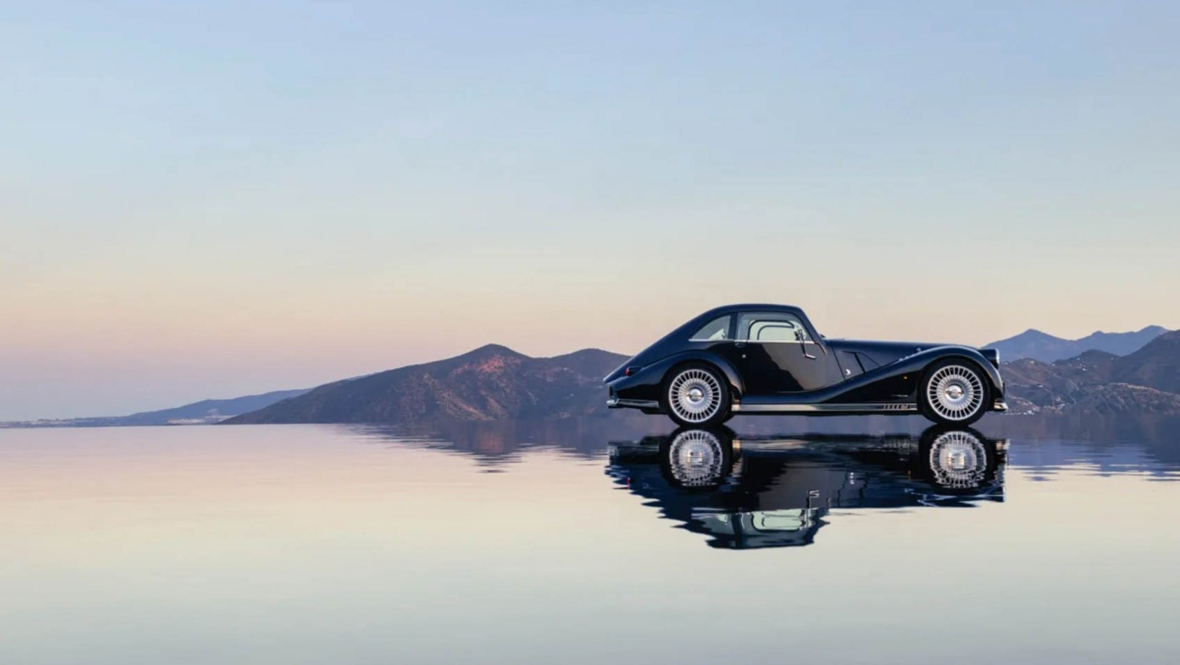Morgan Midsummer Coupe sylwetka