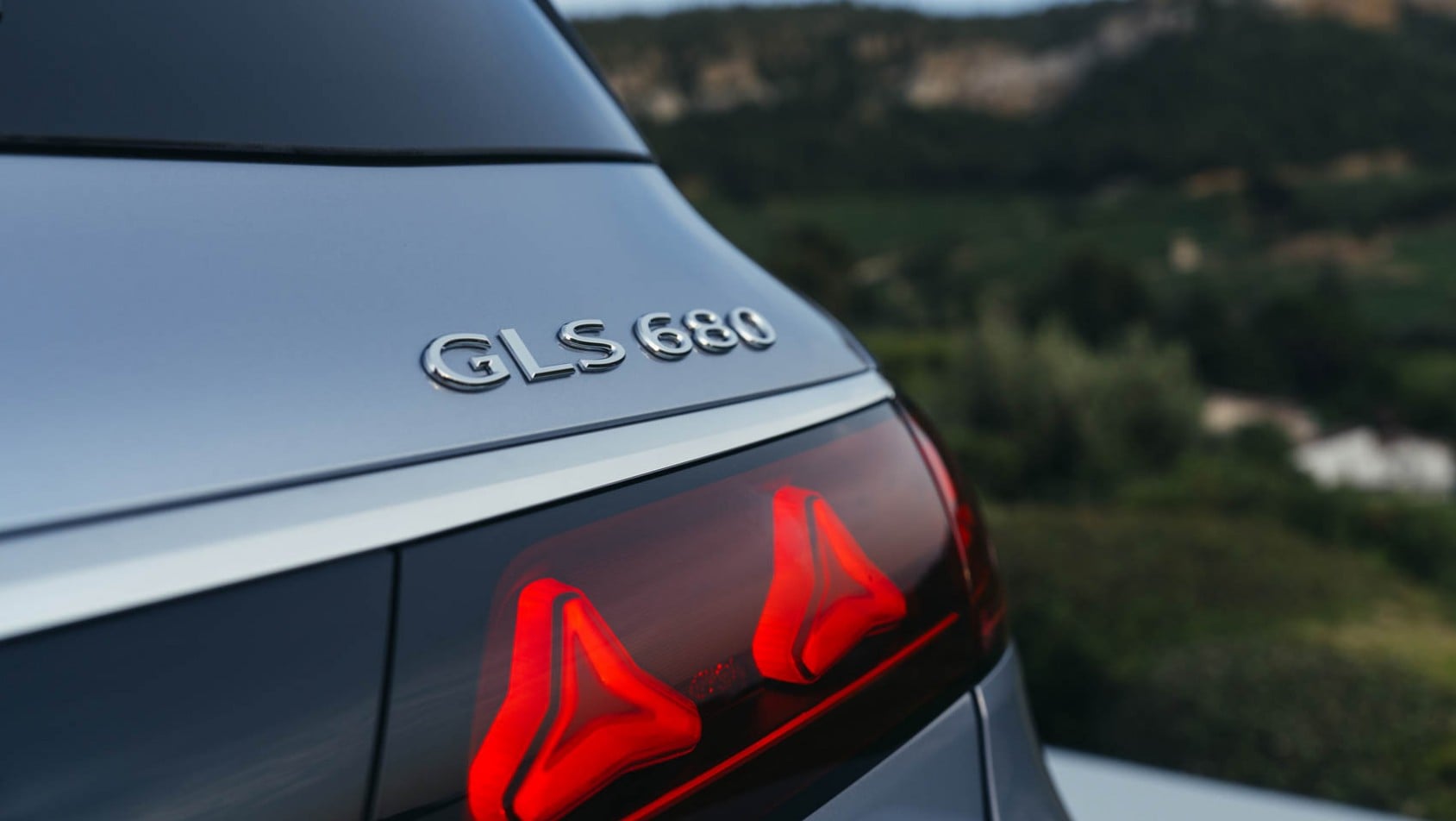 2026 Mercedes-Maybach GLS 680 silnik