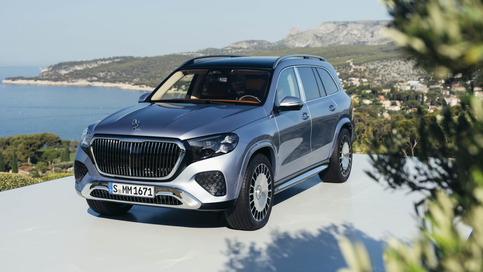 2026 Mercedes-Maybach GLS 680 design przód