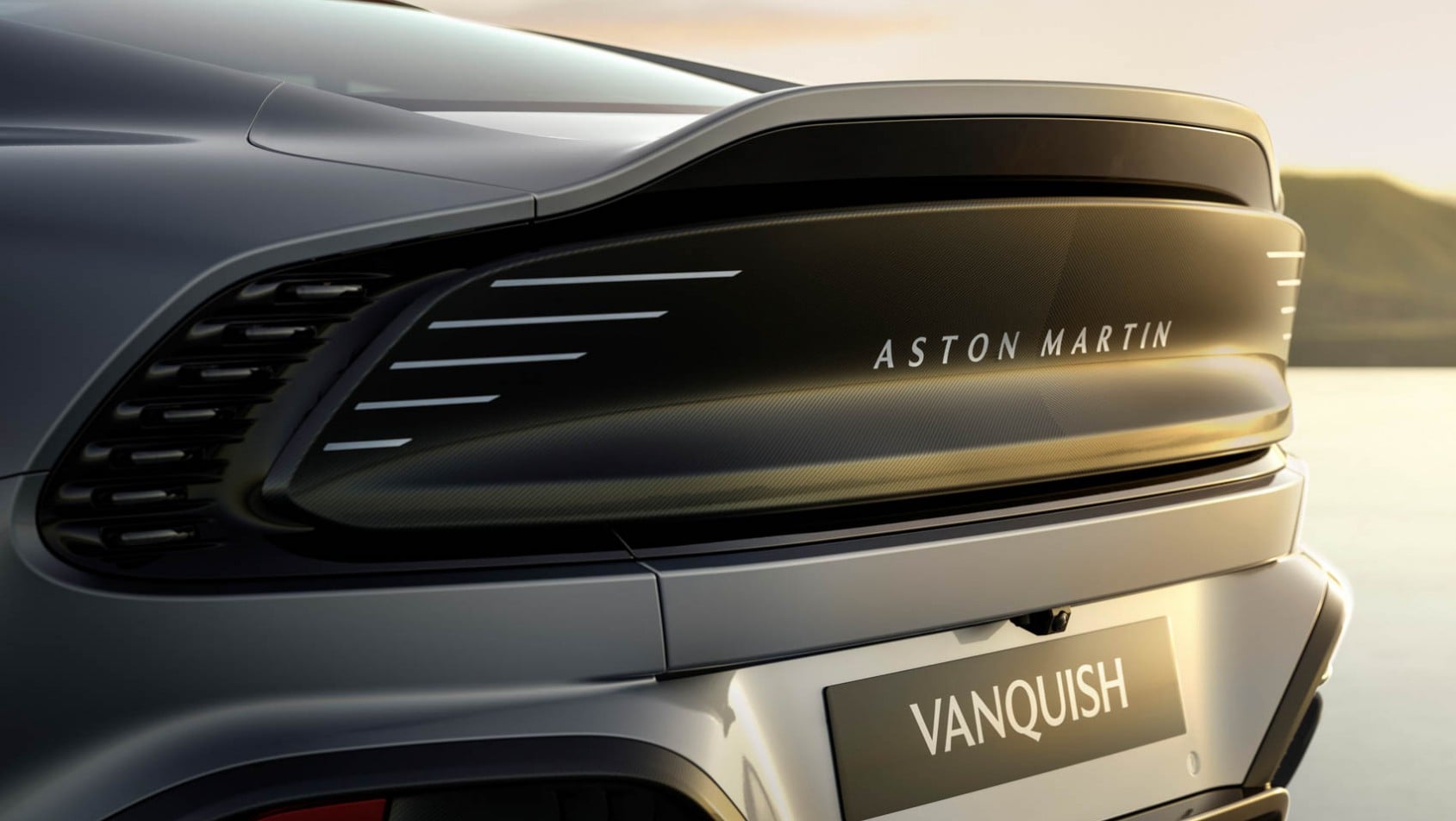 Aston Martin Vanquish 25 wykończenie