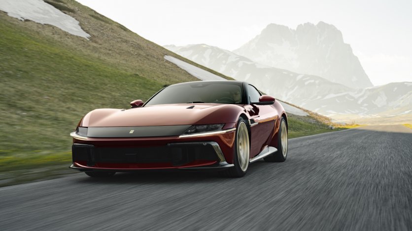 Ferrari 12Cilindri Manuale prezentacja