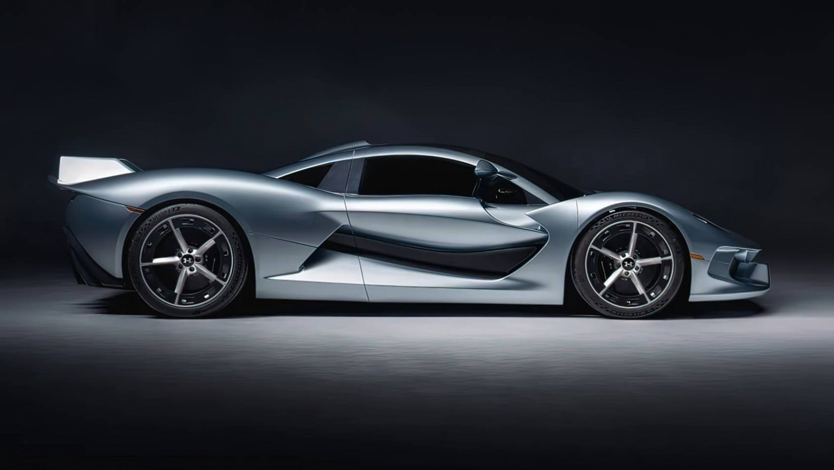 Hennessey Blackbird profil