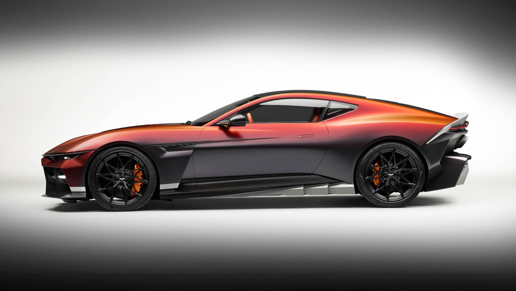 Aston Martin Valen sylwetka