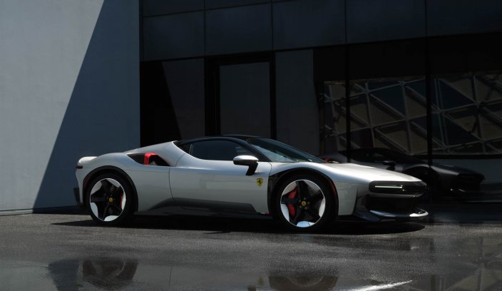 Ferrari CZ26 prezentacja