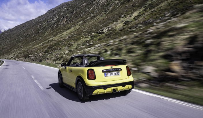 mini john cooper works i edition 1965