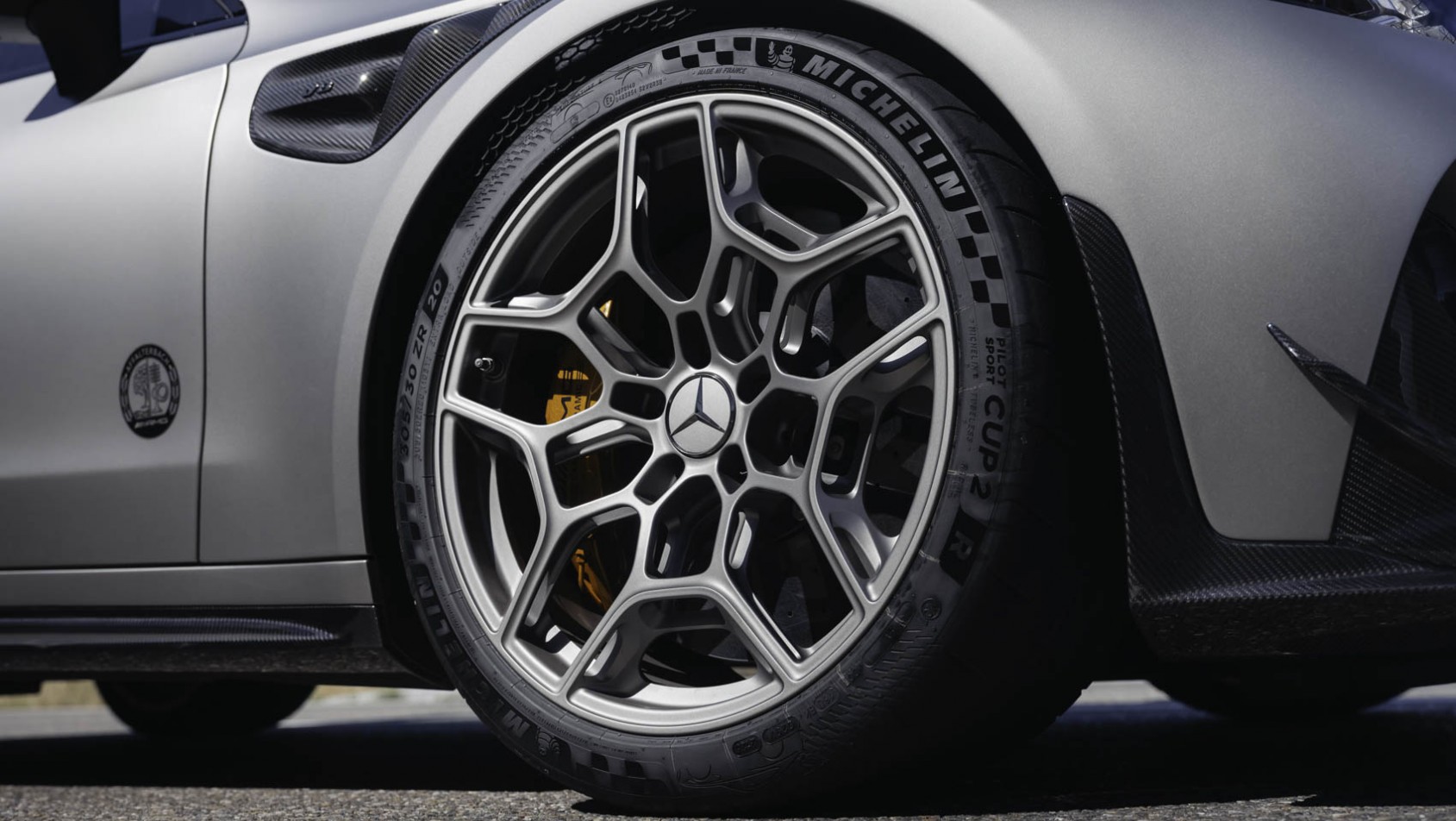 Mercedes-AMG CLE 646 hamulce