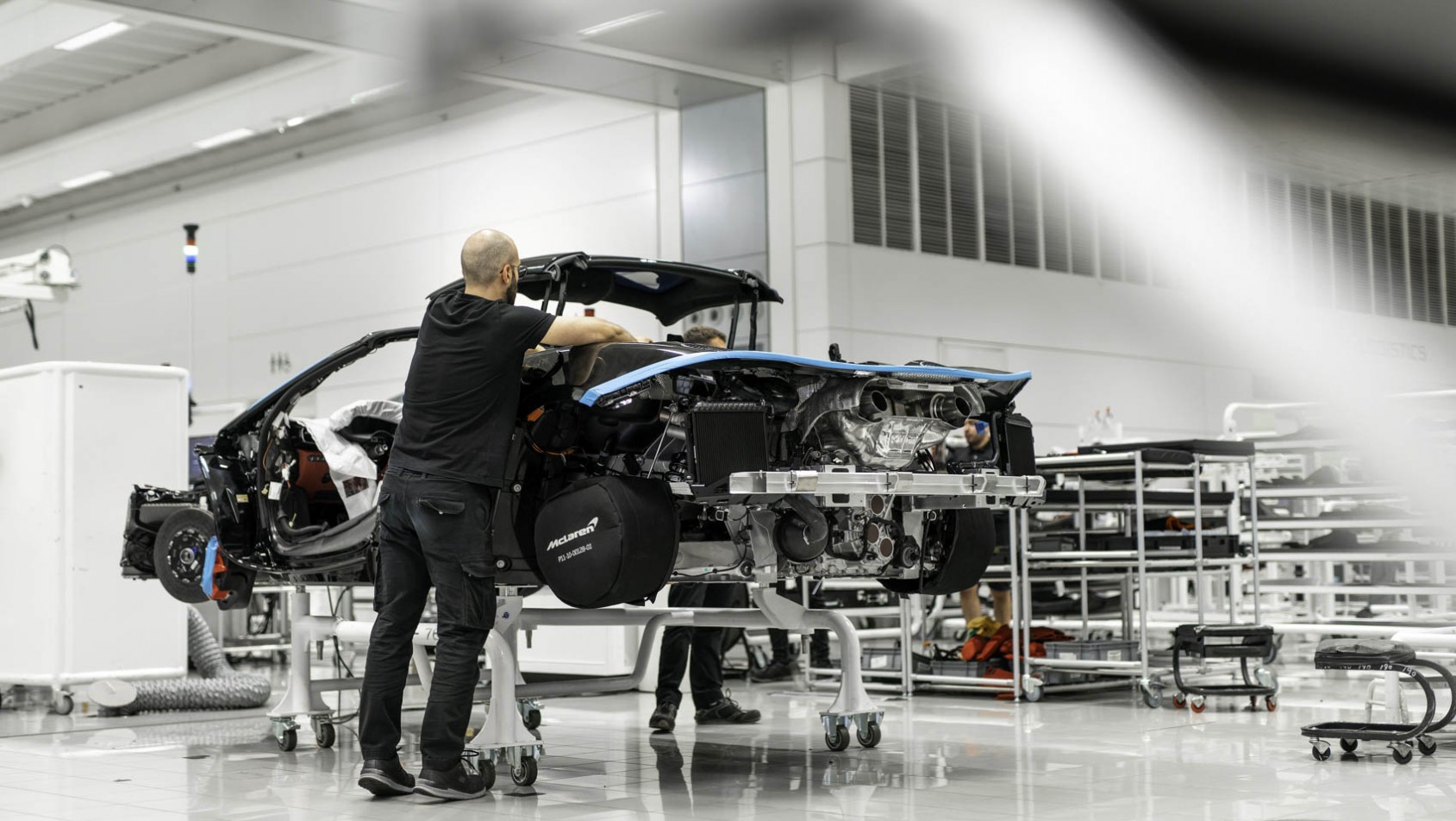 McLaren fabryka inwestycje