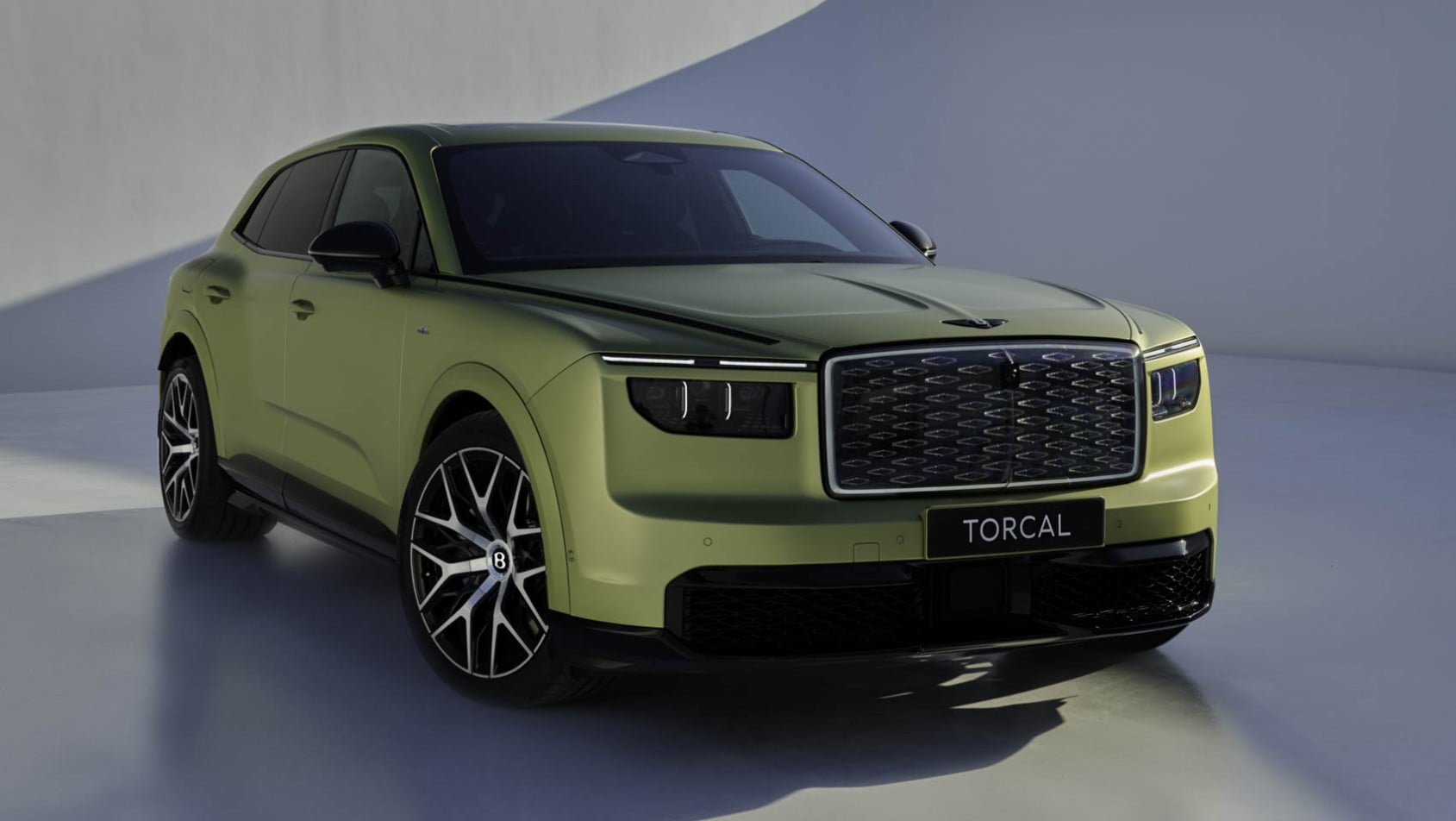 Bentley Torcal przód