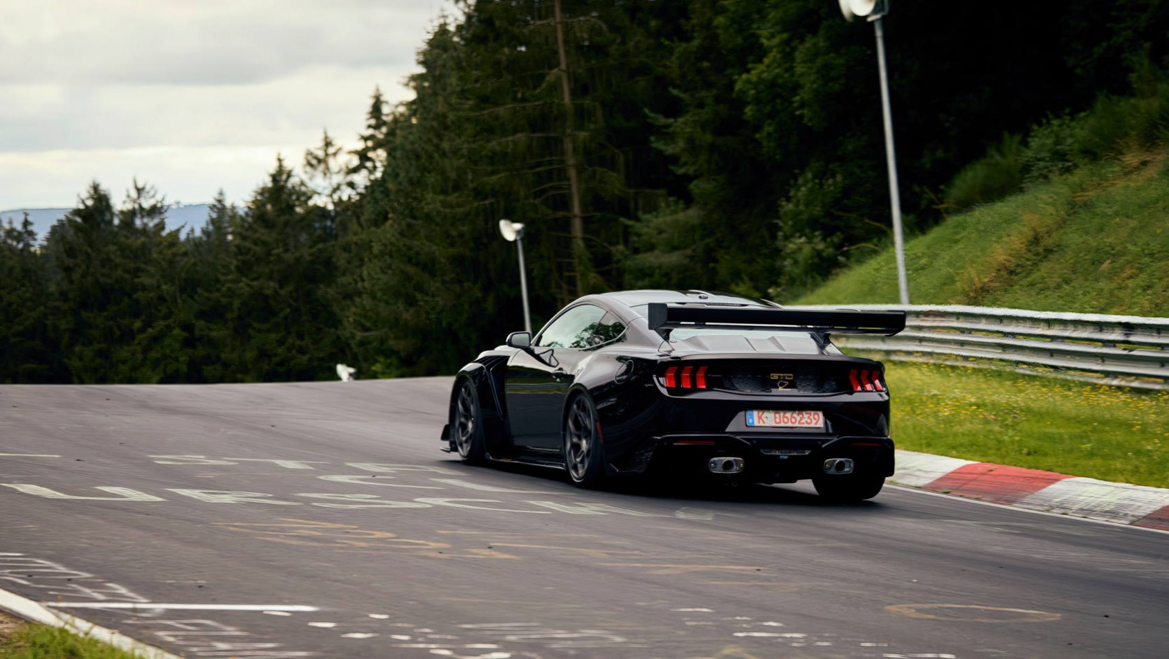 Ford Mustang GTD nurburgring