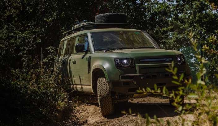 Defender Wolf Series II to wyspecjalizowany “żołnierz” nowej ery