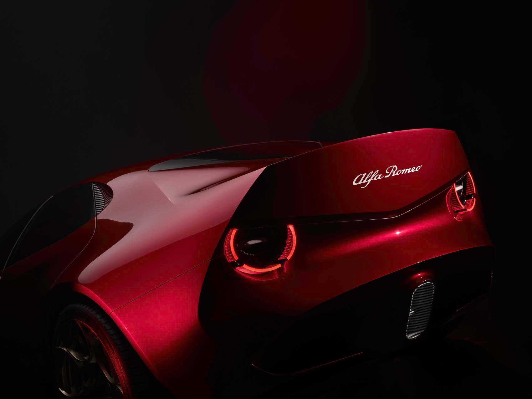 Alfa Romeo Cuorerosso tył