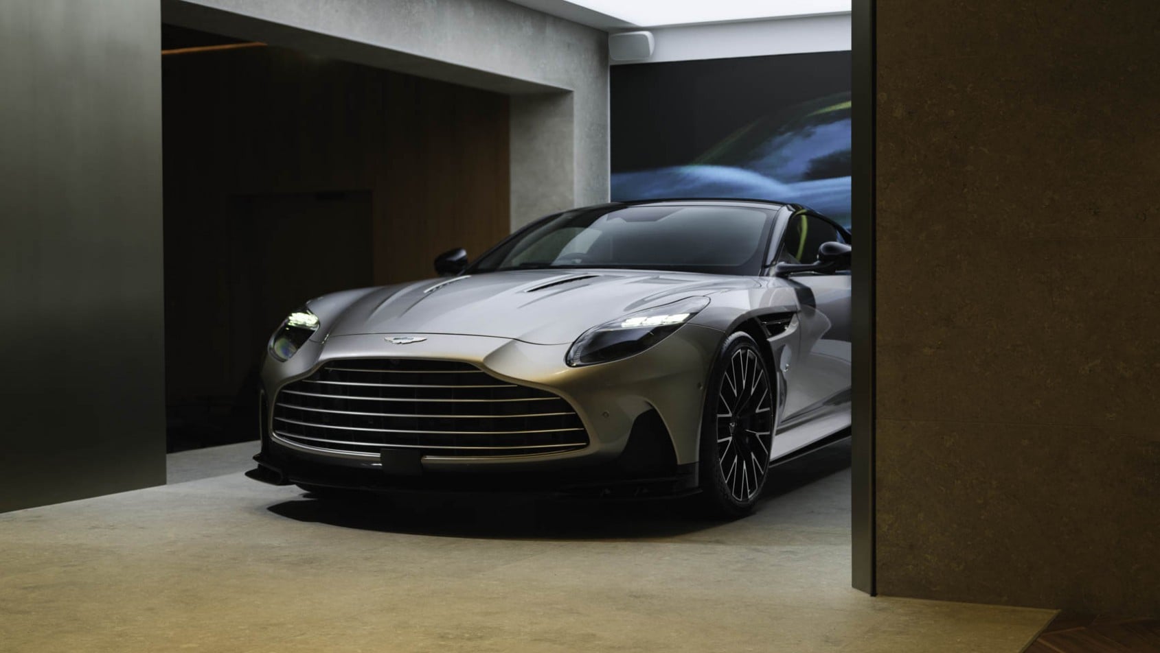 Aston Martin vanquish londyn