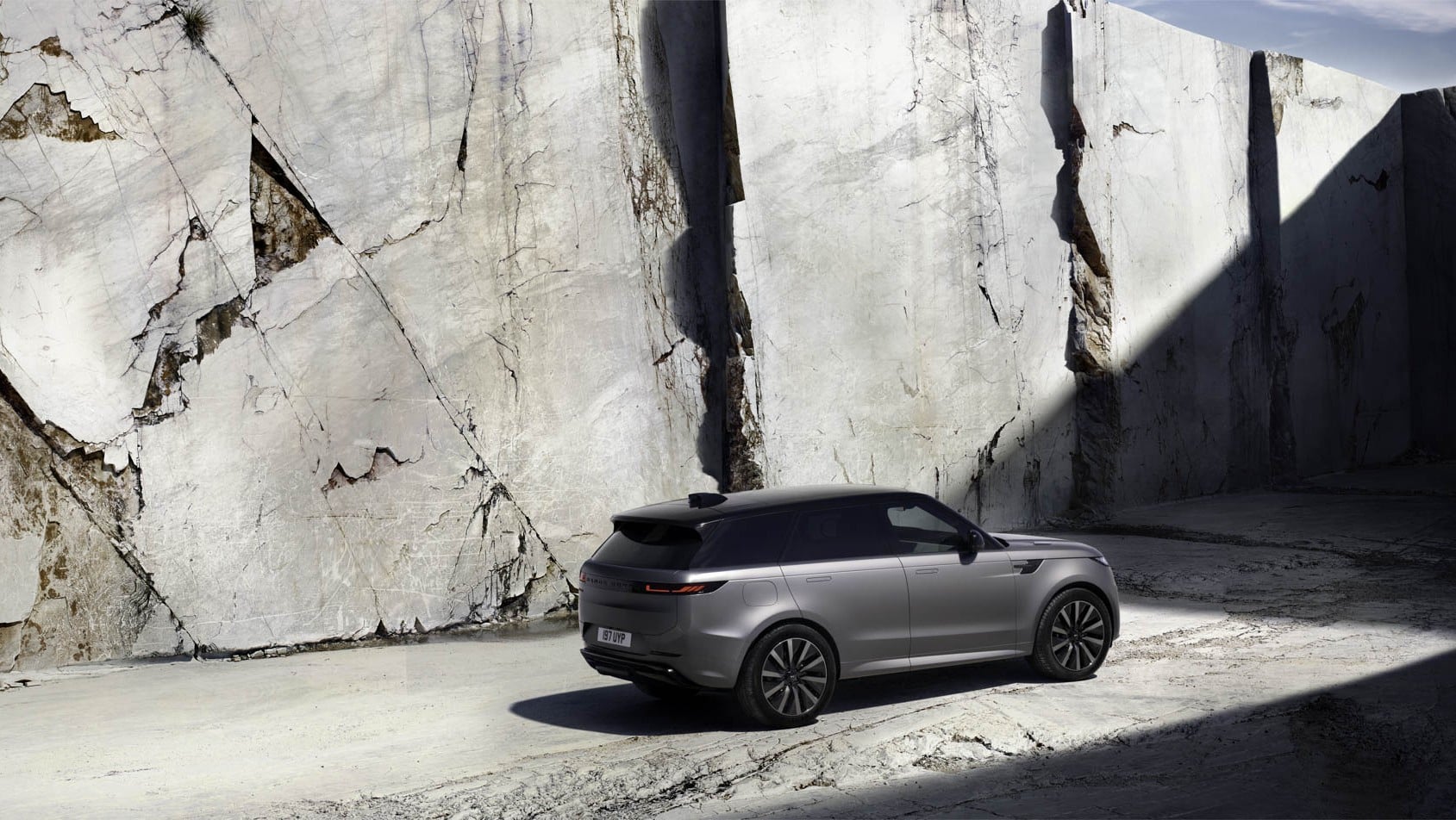 Range Rover Sport Electric design