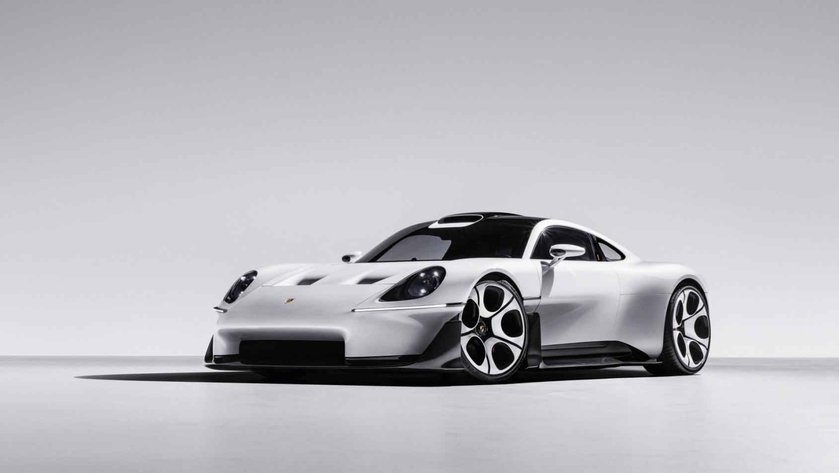 Porsche Mission S design przód