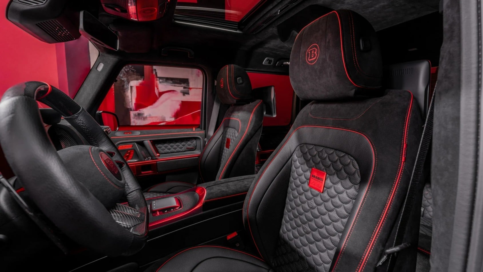 BRABUS P900 ROCKET EDITION wnętrze